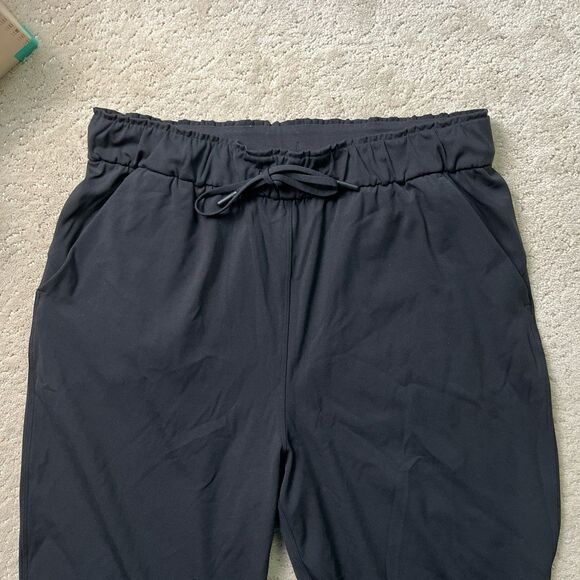 Lululemon Keep Moving Pant 7/8 High-Rise Black 10 - Picture 5 of 12